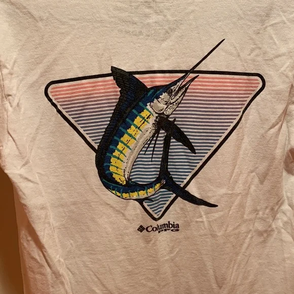 Columbia Men’s fishing t-shirt - Picture 5 of 5